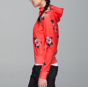 Floral lululemon size 6